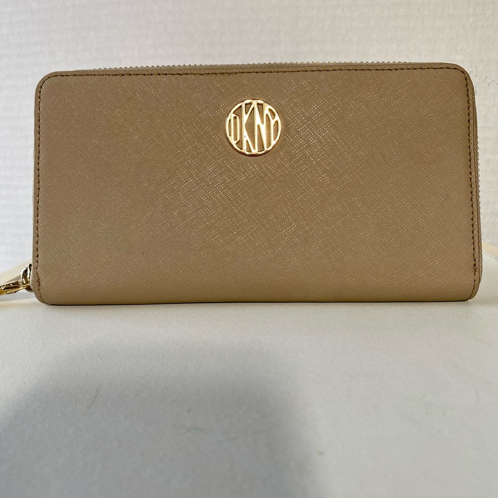 DKNY zip around wallet